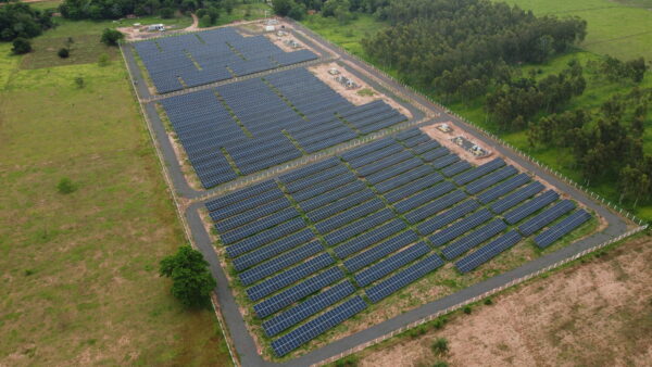 JA Solar projeta entregar 1 4 GW de módulos fotovoltaicos no Brasil em