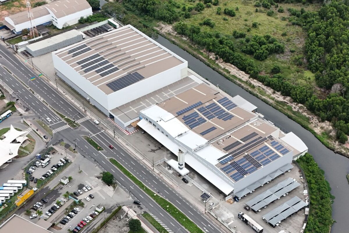 Fotus aposta em inversores híbridos, carregadores veiculares e soluções para o agronegócio